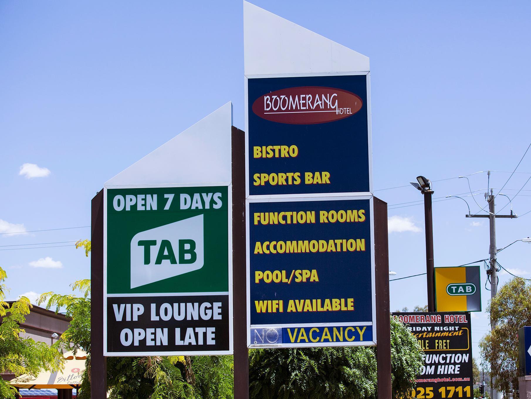 Boomerang Hotel Lavington Exterior foto