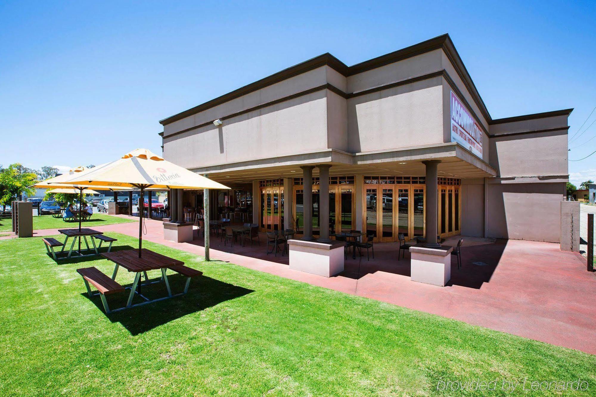 Boomerang Hotel Lavington Exterior foto